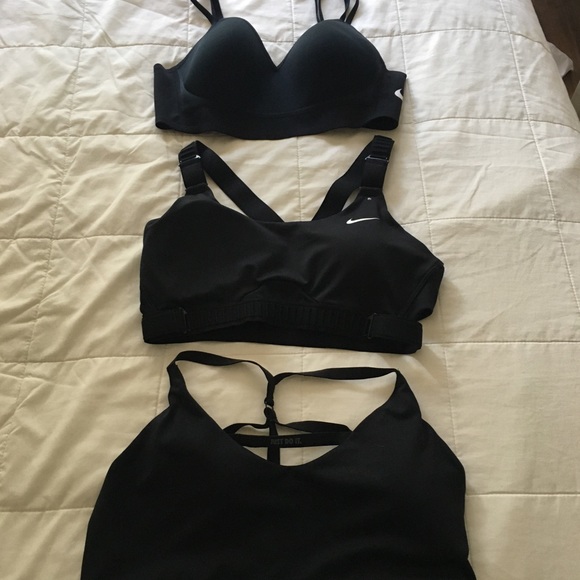 Nike Bras - Picture 1 of 1